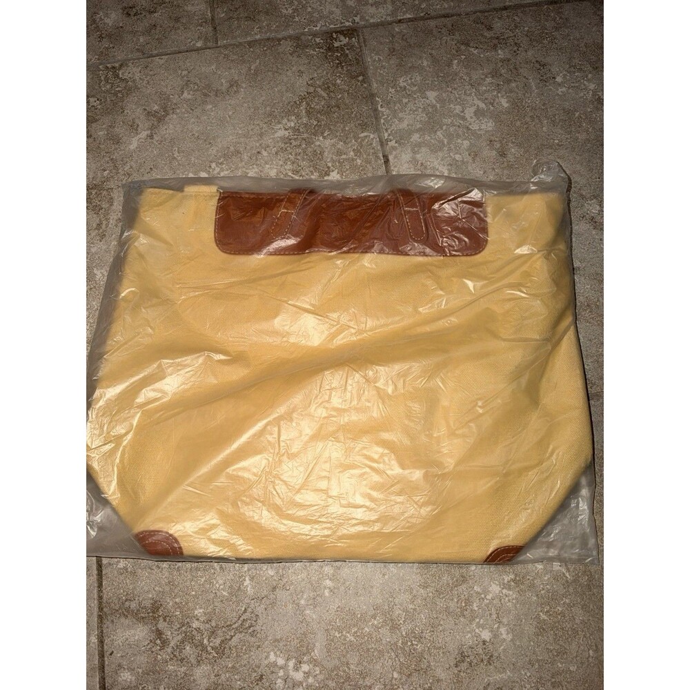 Canvas Tote Zip Top Closure by Tanger Outlet Purse Muted  Yellow New Sealed
